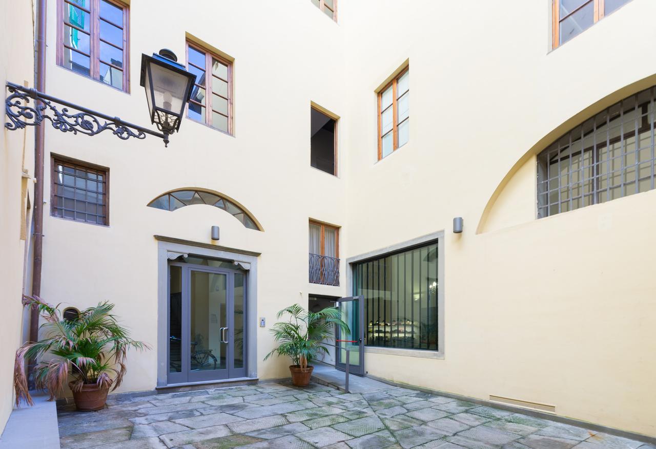 Monalda 2 Keys Of Italy Apartment ฟลอเรนซ์ ภายนอก รูปภาพ